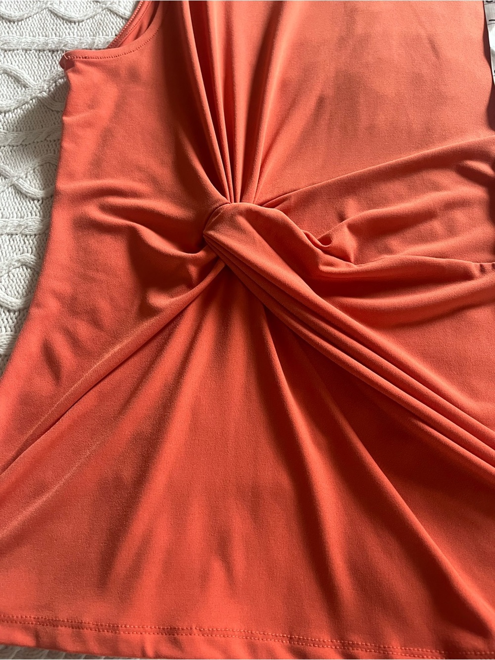 Zenana Outfitters Sleeveless Twist-Front Top in Coral Orange Women’s size small - Picture 7 of 12